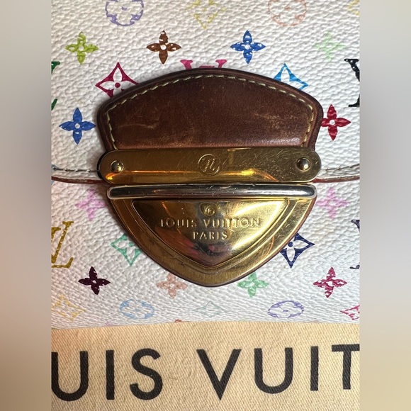 Authentic Louis Vuitton wallet - Picture 2 of 8